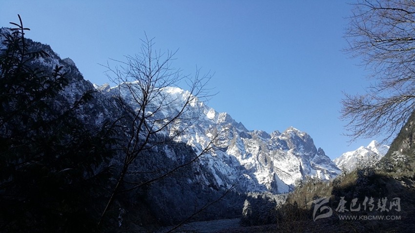 海螺溝這組冬日雪景圖請(qǐng)拿走,！